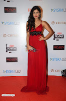 ishita Raj Sharma in Red Gown Stunning Beauty at success party of film sonu ke u ki sweety 003.JPG