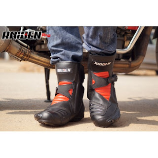 http://www.zeusmotorcyclegear.com/misc/riding-boots-misc