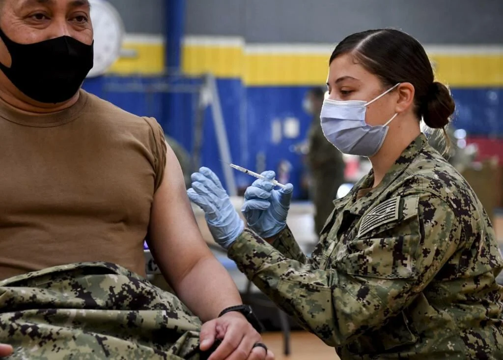 US Navy Quietly Cancels Vaccine Requirement Order For SEALs