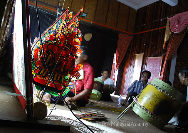 Wayang Kulit Photo