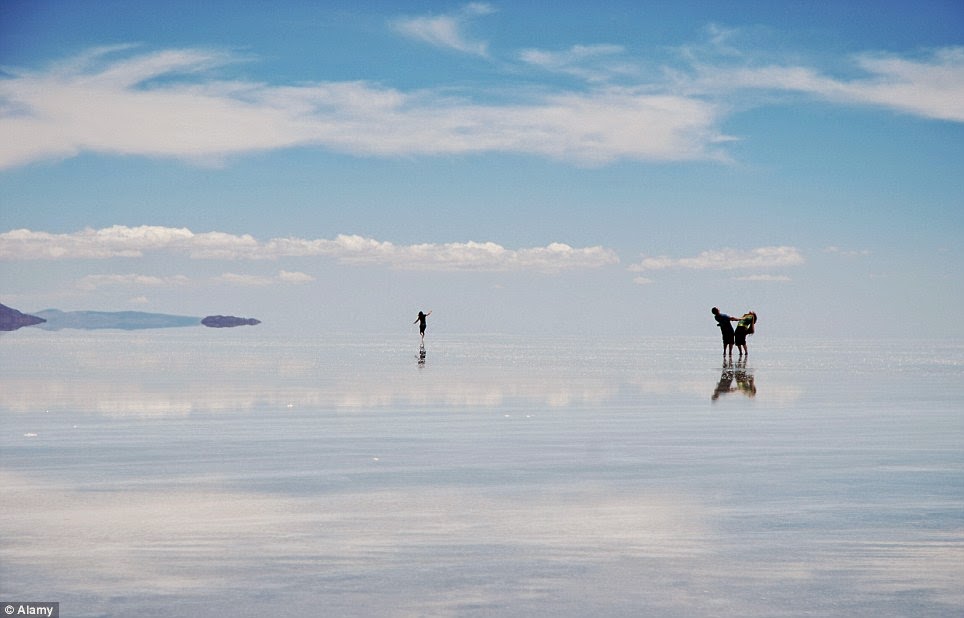 The lithium in this area actually makes up half the world’s supply, used primarily in mobile and computer batteries. - A Hidden Place That Looks Like Heaven… Where The Ocean Meets The Sky.