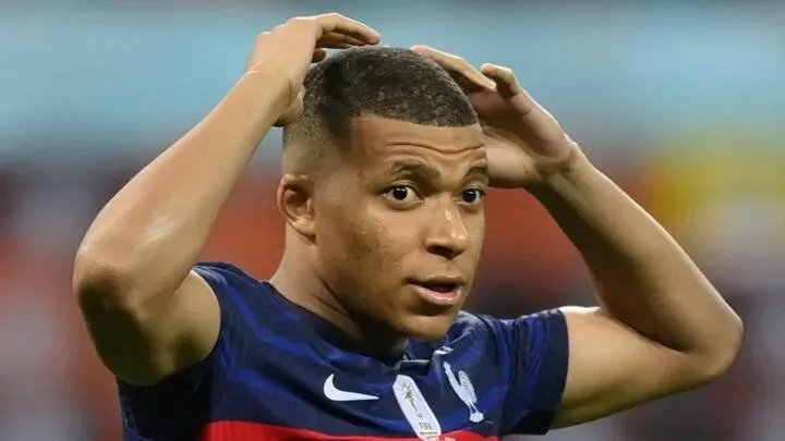 Mbappé: Pelé sends message to France star as Swiss celebrate