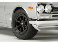 Tamiya 1/24 Nissan Skyline 2000GT-R Street-Custom (24335) Color Guide & Paint Conversion Chart