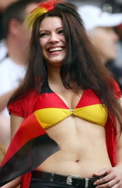 Germany Cute Girls Fans Show the Expression Yesterday on Africa Stadium