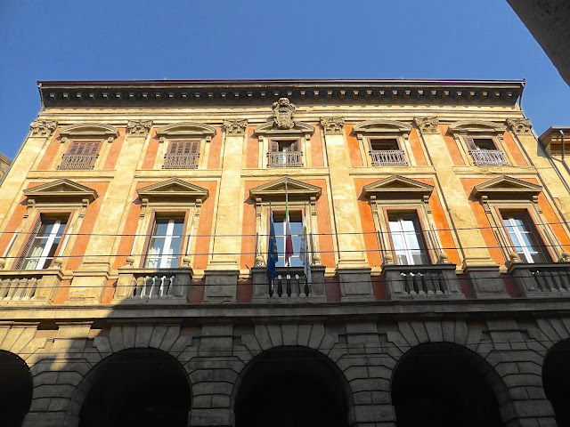 Bologna-Palazzo-Zani