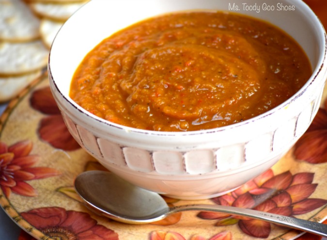 Pumpkin Bisque - this thick, hearty and filling soup is guilt free - from the Flat Belly Diet cookbook - Ms. Toody Goo Shoes #Thanksgiving #FlatBellyDiet
