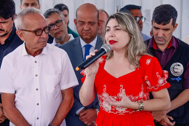 Cícero Lucena entrega nova Unidade Municipal de Controle Populacional de Cães e Gatos