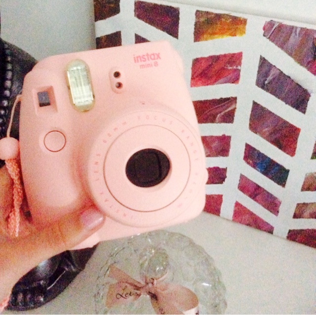 Fujifilm Instax mini 8 review