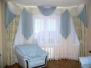Curtain Design  Living Room on Winter Curtains And Hangings For A City House   Curtains Design Needs