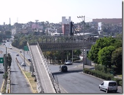 Ciclopista en Av. Observatorio y Periférico