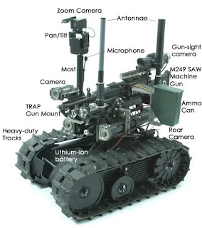 robot militer