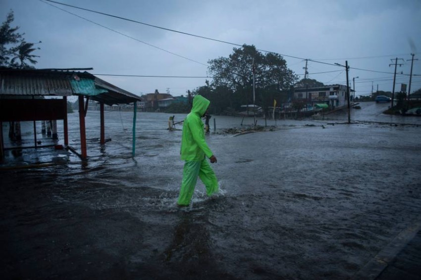 Hurricane Grace death toll rises to 11 in Mexico Heavy rains that fell on Mexico, Saturday, during the passage of Hurricane "Grace", which quickly receded into a tropical storm, killed 3 people in the state of Puebla (central), bringing the total number of victims to 11.