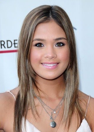 Nicole Anderson was spotted at the premiere of 16 Wishes held at the Harmony