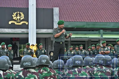 sekolah kedinasan akmil