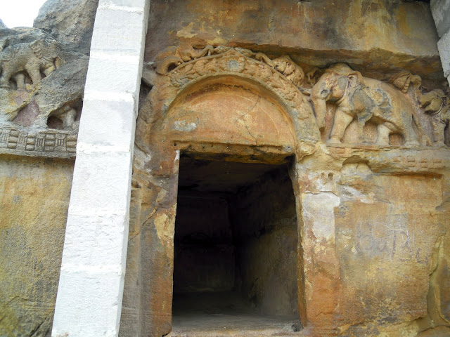 The Chota Hathi Gumpha (Small Elephant Cave), Udayagiri, Bhubaneshwar 