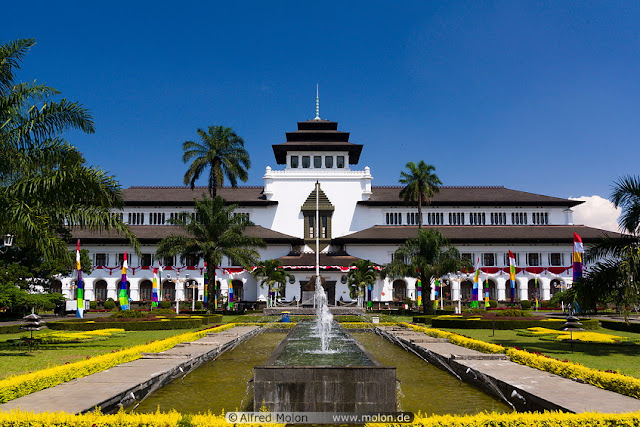 Gedung Sate Jawa Barat