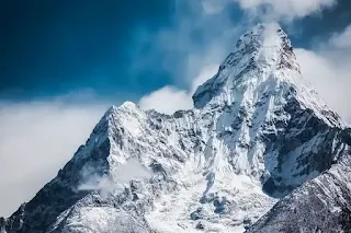 mount everest