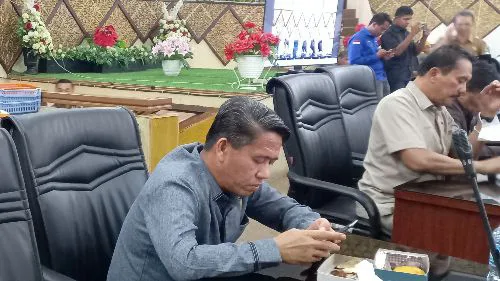 DPRD Kota Padang Gelar Rapat Paripurna Penyampaian 3 Ranperda Pemko Oleh Walikota Padang