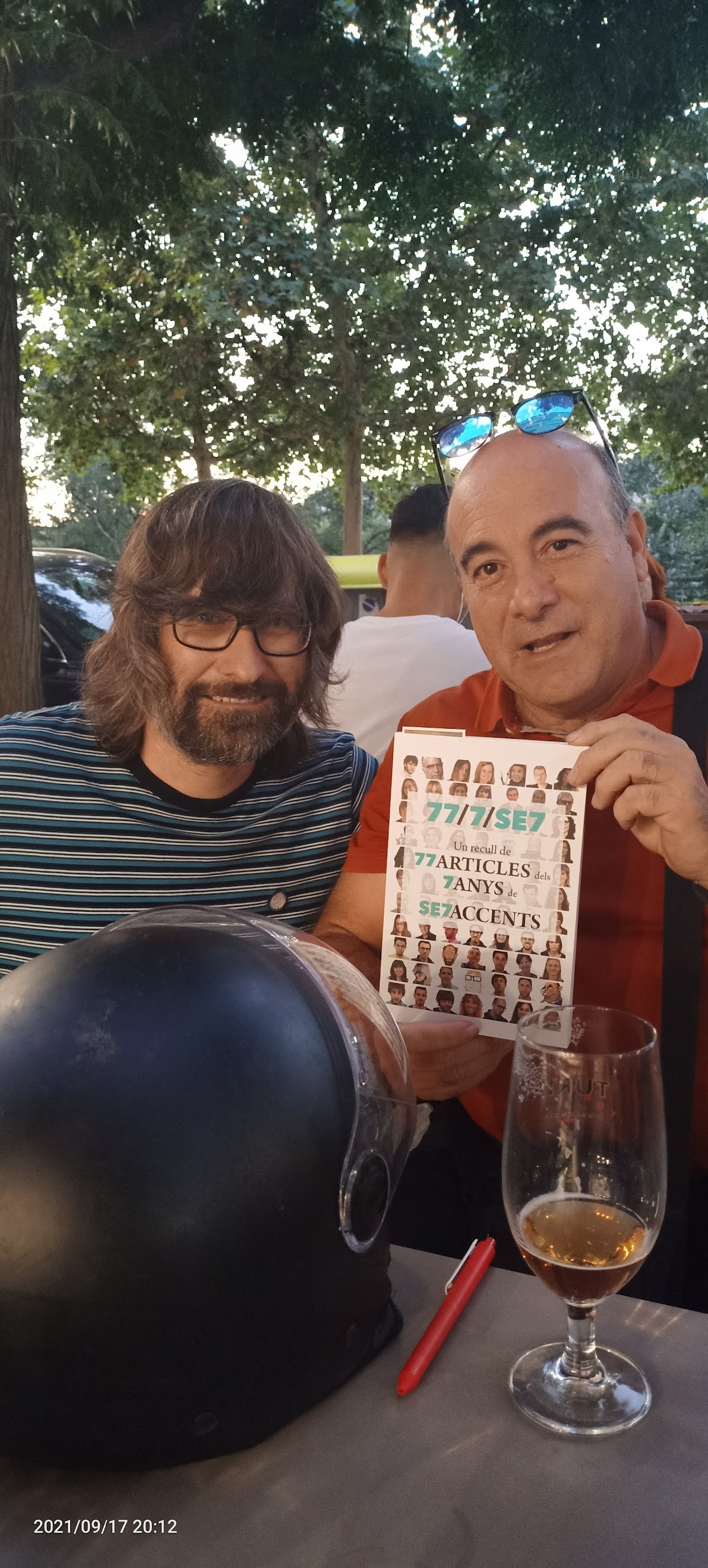 Presentació del llibre. Jordi Balasch amb Gerard Martinez director de se7accents