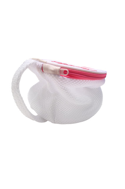 http://www.lovemybubbles.com/lingerie-bag-small-round.shtml