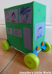 Cardboard box bus using rolobox wheels