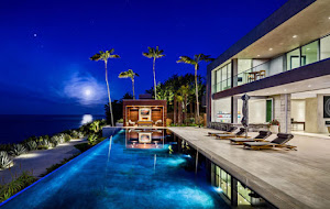 Malibu'da bir ev