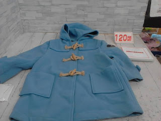 中古品　子供服　１２０㎝　ミキハウス　ライトブルー　アウター　３３０円