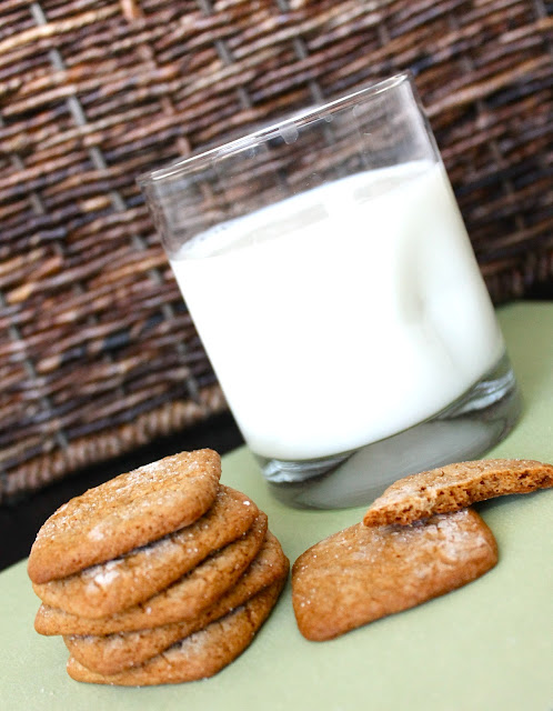 Homemade Graham Crackers via The Taste Tester