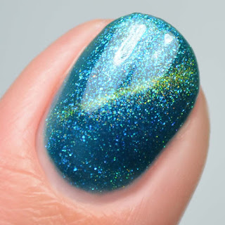 teal cat eye magnetic gel nail polish