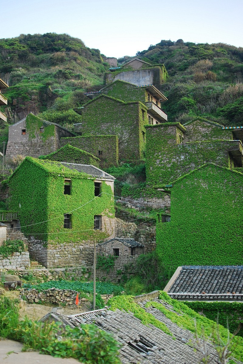 gouqi-island-abandoned-village-11