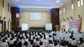 motivator muda, motivator nasional, motivator terbaik, motivator indonesia, edvan m kautsar, motivator sekolah, motivator entrepreneur