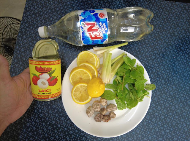 resepi air soda lemon herbs