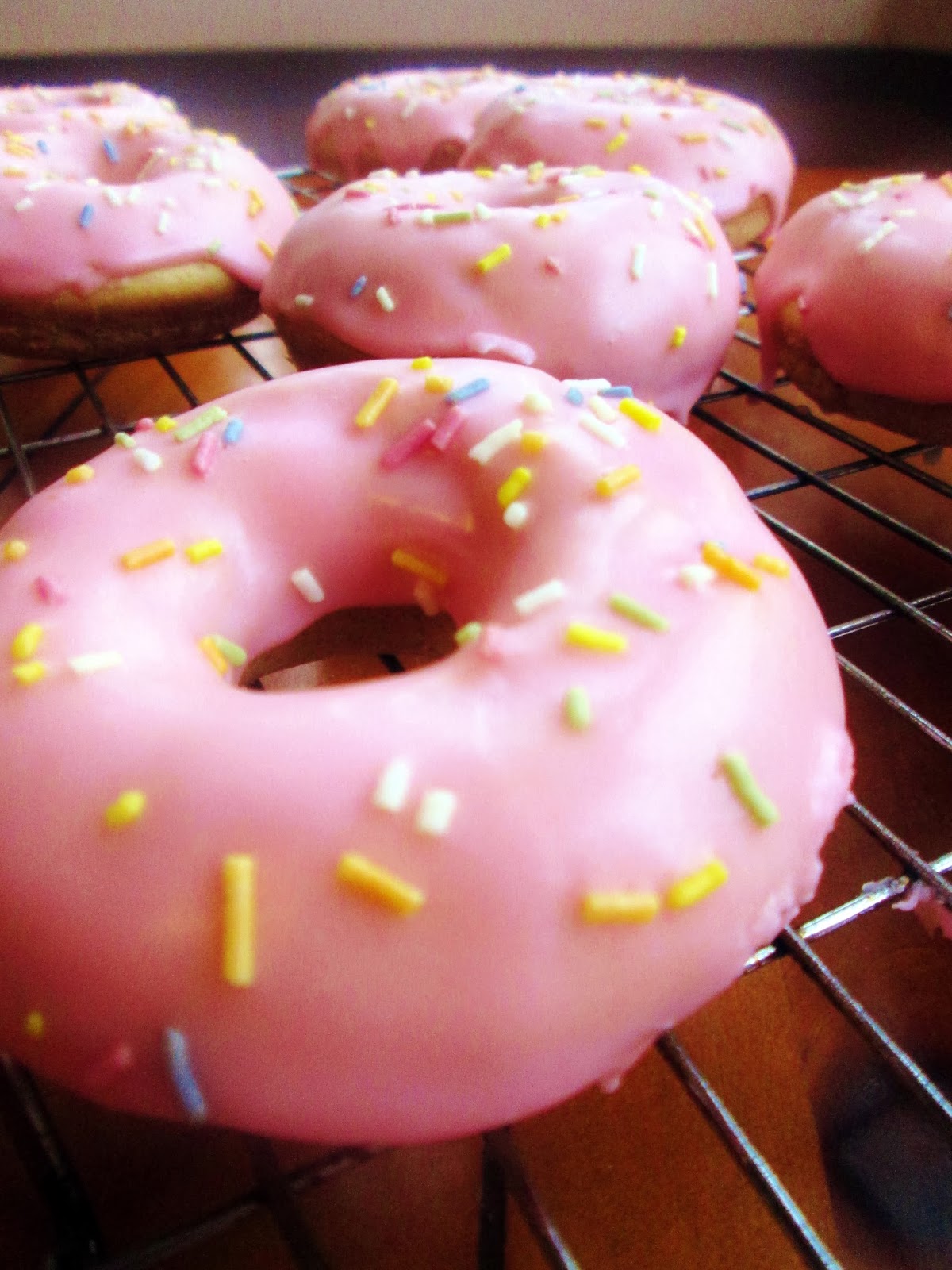 http://themessykitchenuk.blogspot.co.uk/2014/01/dohnuts-doughnuts-inspired-by-simpsons.html