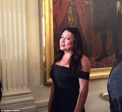 Obama and transsexual Heckler Gutiérrez at the White House show! e