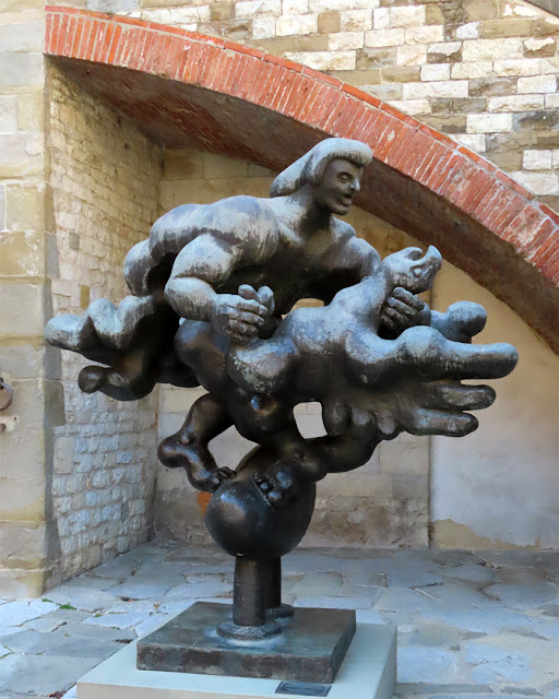 Prometheus Strangling the Vulture by Jacques Lipchitz, Piazza del Comune, Prato