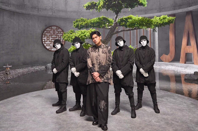  Jay Chou Collaborated with JABBAWOCKEEZ on his Latest MV "Cold Hearted"