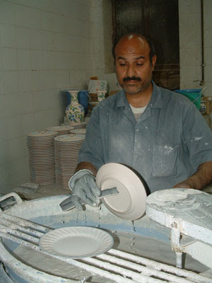 Tradicional Porcelana iraniana de Maybod Morvarid