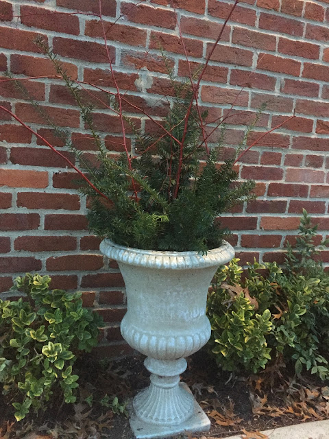 Easy Holiday Decor with Rustoleum