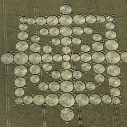 gambar crop circle, foto crop circle, alien, ufo, lingkaran tanaman, www.digaleri.com