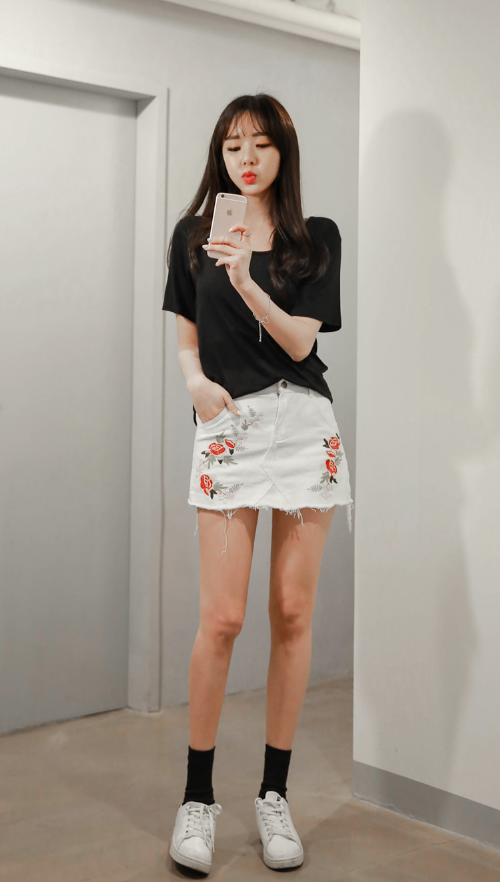 Floral Embroidered Mini Skirt