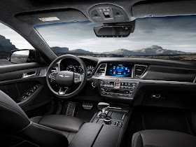 Interior view of 2018 Genesis G80 RWD 3.3T Sport