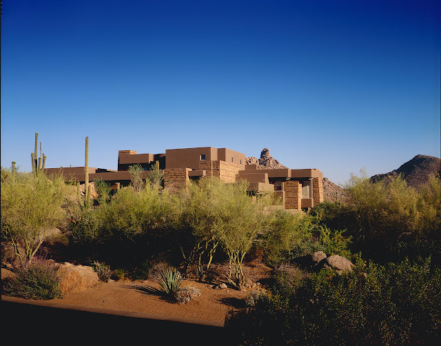 Picture of the house from the desert