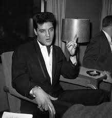 Elvis Presley | On the Train e arrivo a Los Angeles California, il 20 aprile 1960 per il film GI Blues