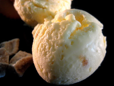 Ginger Ice Cream