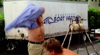 Brian Van Holt and Ian Gomez Shirtless on Cougar Town s1e03