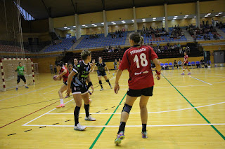 El club balonmano Zuazo empata en Lasesarre con el Atlético Guardés