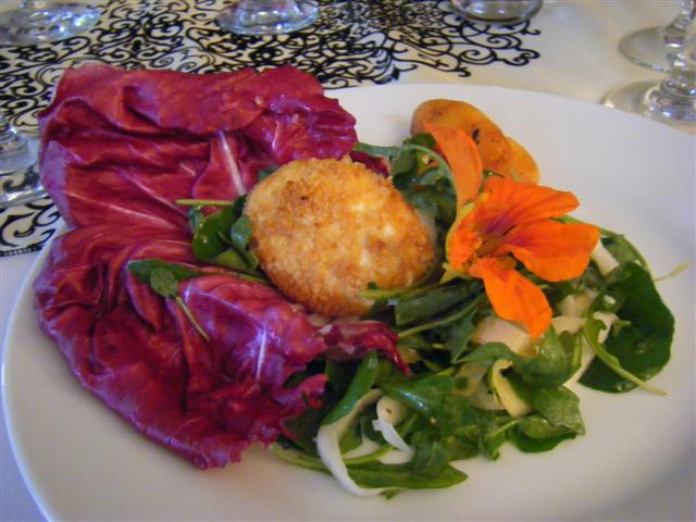 wedding flowers for food buffet