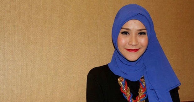 Tutorial Hijab Menggunakan Kacamata - Hijab Top Tips