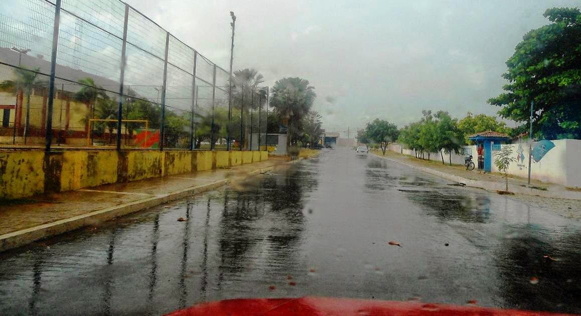 Toni Martins - Todo Mundo lê!: Seis horas de chuva sem parar em Carnaubais