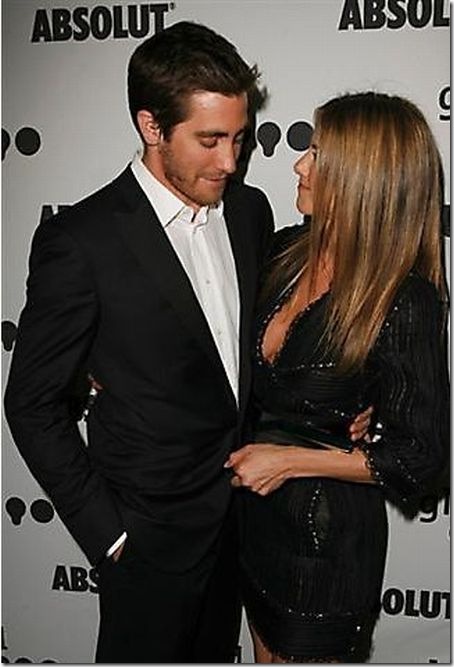 celebrities_caught_staring_7